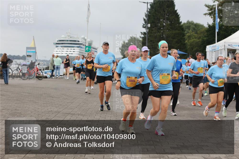 13.09.2026 - Kiel Lauf Andreas Tolksdorf http://msf.ph/oto/10409800 13.09.2026 10:01:10 Kiellinie 38, 8884, 39, 8723, 12644 meine-sportfotos.de