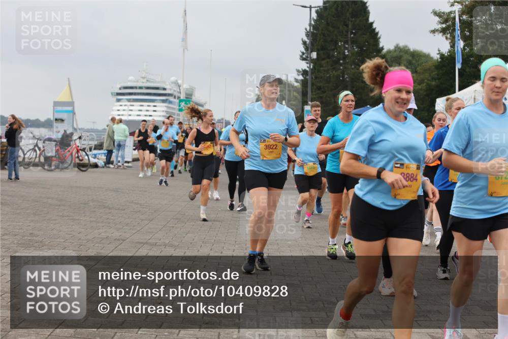 13.09.2026 - Kiel Lauf Andreas Tolksdorf http://msf.ph/oto/10409828 13.09.2026 10:01:11 Kiellinie 3922, 4515, 39, 8884 meine-sportfotos.de