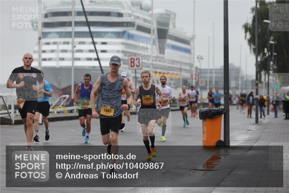 13.09.2026 - Kiel Lauf Andreas Tolksdorf http://msf.ph/oto/10409867 13.09.2026 11:42:43 Kiellinie 240, 11272, 1043, 3, 1970 meine-sportfotos.de