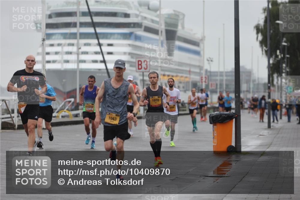 13.09.2026 - Kiel Lauf Andreas Tolksdorf http://msf.ph/oto/10409870 13.09.2026 11:42:43 Kiellinie 11272, 1043, 3, 1970 meine-sportfotos.de