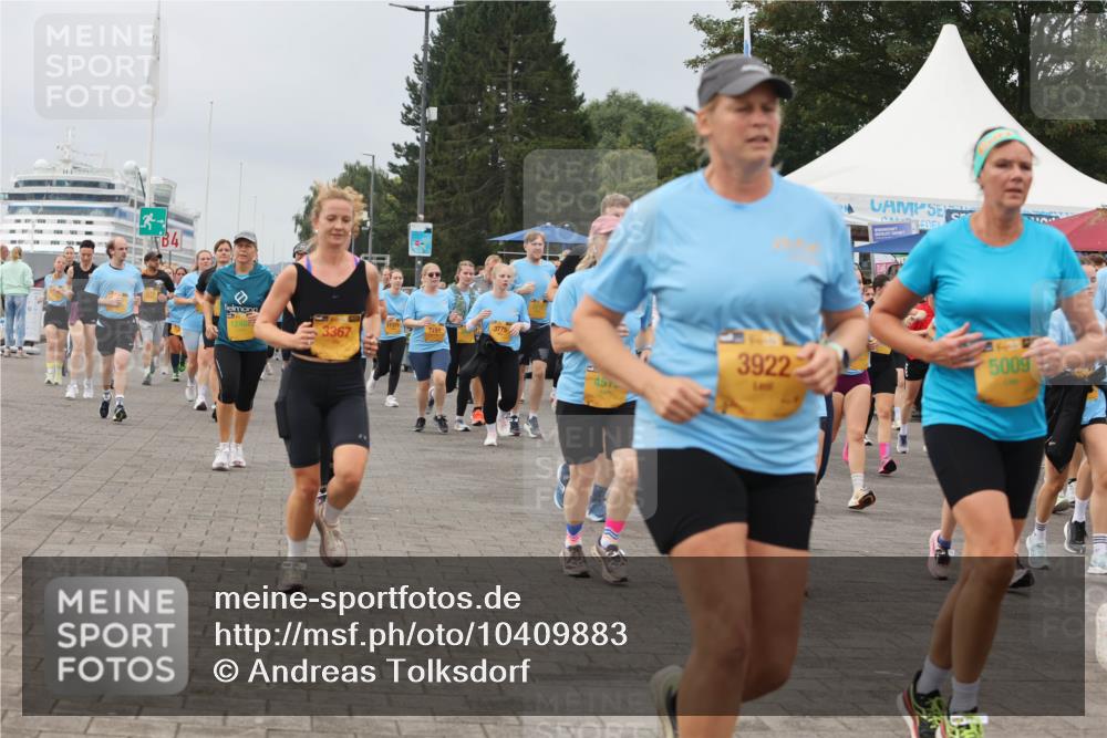 13.09.2026 - Kiel Lauf Andreas Tolksdorf http://msf.ph/oto/10409883 13.09.2026 10:01:13 Kiellinie 11325, 3775, 1248, 3367, 7791, 3922, 5009, 451 meine-sportfotos.de