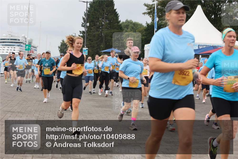 13.09.2026 - Kiel Lauf Andreas Tolksdorf http://msf.ph/oto/10409888 13.09.2026 10:01:13 Kiellinie 12482, 3922, 5000 meine-sportfotos.de