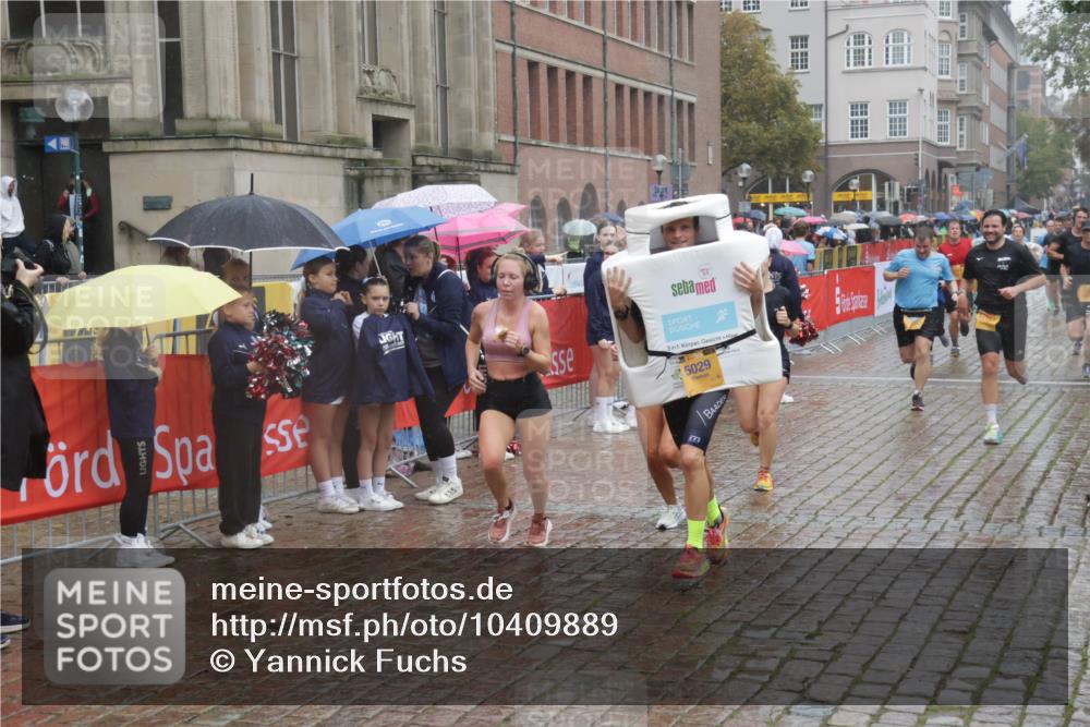 13.09.2026 - Kiel Lauf Yannick Fuchs http://msf.ph/oto/10409889 13.09.2026 10:40:40 Ziel 337, 837, 1037, 1125, 1603, 1793, 1985, 2052, 2096, 2942, 3339, 3524, 5018, 5086, 5473, 5846, 6397, 6632, 6635, 6709, 7537, 7636, 7931, 8200, 8338, 8414, 8773, 8868, 10919, 11229, 11266, 11598, 11668, 11697, 11715, 11839, 12017, 12023, 12026, 12122, 12194, 12568, 338, 529, 1096, 1123, 1125, 1408, 1422, 1434, 1475, 1793, 1810, 1874, 2145, 2313, 2844, 2942, 4374, 4442, 4457, 4688, 4932, 5029, 5568, 6100, 7081, 7156, 7165, 7522, 7587, 7984, 8168, 8187, 9086, 3415, 3841, 246 meine-sportfotos.de