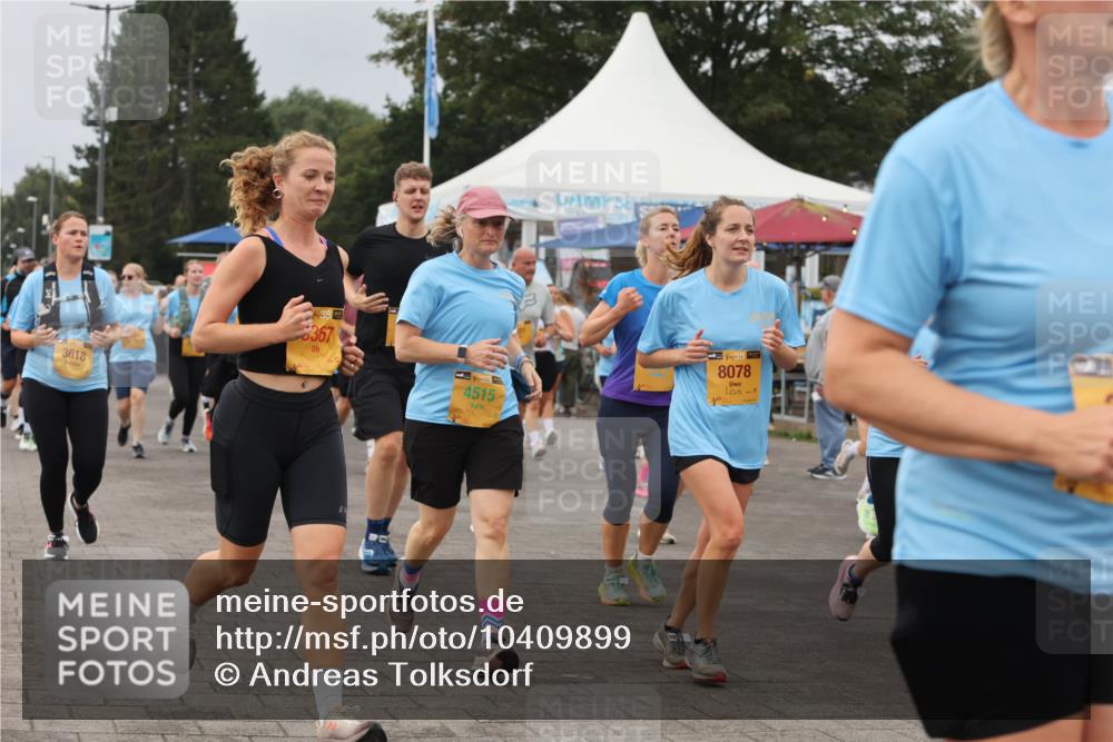 13.09.2026 - Kiel Lauf Andreas Tolksdorf http://msf.ph/oto/10409899 13.09.2026 10:01:14 Kiellinie 3618, 38, 367, 4515, 38, 8078 meine-sportfotos.de
