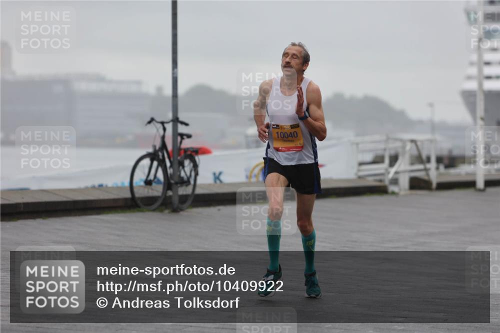 13.09.2026 - Kiel Lauf Andreas Tolksdorf http://msf.ph/oto/10409922 13.09.2026 11:42:55 Kiellinie 38, 10040 meine-sportfotos.de