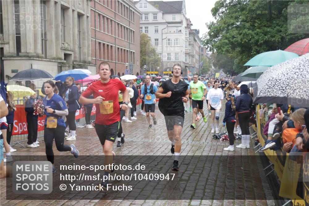 13.09.2026 - Kiel Lauf Yannick Fuchs http://msf.ph/oto/10409947 13.09.2026 10:40:46 Ziel 337, 393, 837, 1037, 1603, 2052, 2096, 2499, 3415, 3524, 3841, 4431, 5086, 6301, 6397, 6504, 6709, 6793, 7499, 7537, 7931, 8200, 8338, 8414, 8435, 8868, 9268, 10919, 11069, 11229, 11266, 11275, 11715, 11839, 12017, 12026, 12122, 12194, 12568, 338, 529, 1096, 1123, 1125, 1408, 1422, 1434, 1475, 1793, 1810, 1874, 1985, 2145, 2313, 2844, 2942, 3339, 4374, 4457, 5018, 5086, 5473, 5568, 5846, 6100, 6632, 6635, 7081, 7156, 7165, 7522, 7537, 7587, 7984, 8168, 8187 meine-sportfotos.de