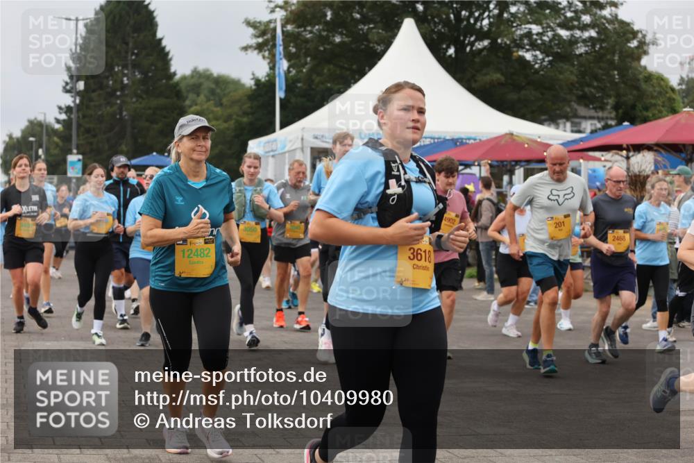 13.09.2026 - Kiel Lauf Andreas Tolksdorf http://msf.ph/oto/10409980 13.09.2026 10:01:16 Kiellinie 9400, 12482, 3050, 3618, 4902, 201, 2468 meine-sportfotos.de