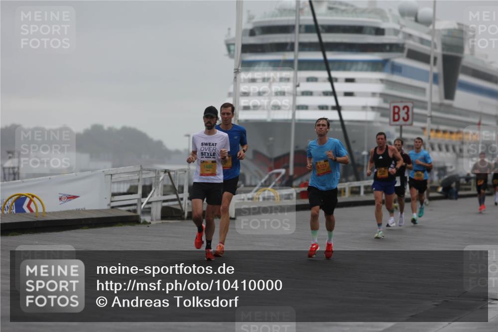 13.09.2026 - Kiel Lauf Andreas Tolksdorf http://msf.ph/oto/10410000 13.09.2026 11:42:59 Kiellinie 1492, 6333, 3 meine-sportfotos.de