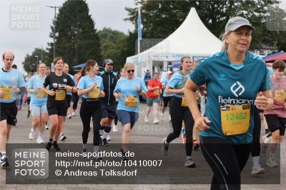 13.09.2026 - Kiel Lauf Andreas Tolksdorf http://msf.ph/oto/10410007 13.09.2026 10:01:17 Kiellinie 1, 39, 9749, 2016, 6119, 616, 9400, 7791, 438, 12482, 4902 meine-sportfotos.de
