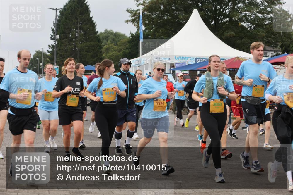 13.09.2026 - Kiel Lauf Andreas Tolksdorf http://msf.ph/oto/10410015 13.09.2026 10:01:18 Kiellinie 616, 2019, 39, 9400, 39, 5119, 7791, 10170, 38, 3050, 2, 2713, 39, 3775 meine-sportfotos.de