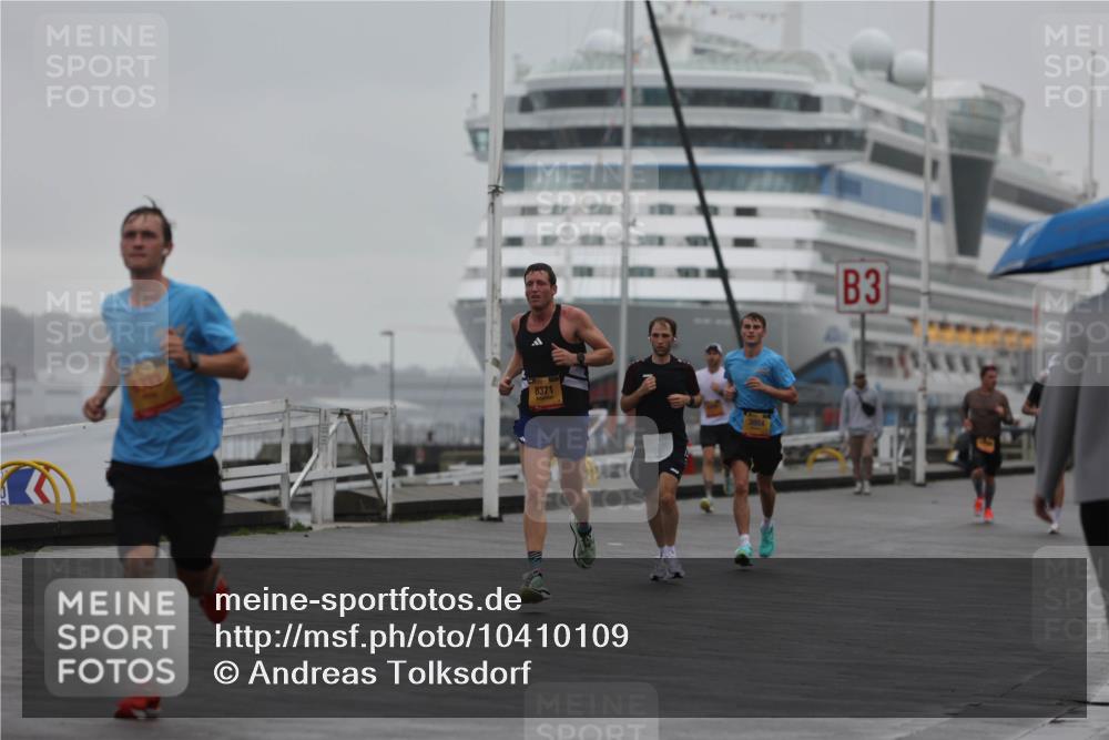13.09.2026 - Kiel Lauf Andreas Tolksdorf http://msf.ph/oto/10410109 13.09.2026 11:43:03 Kiellinie 8371, 3 meine-sportfotos.de