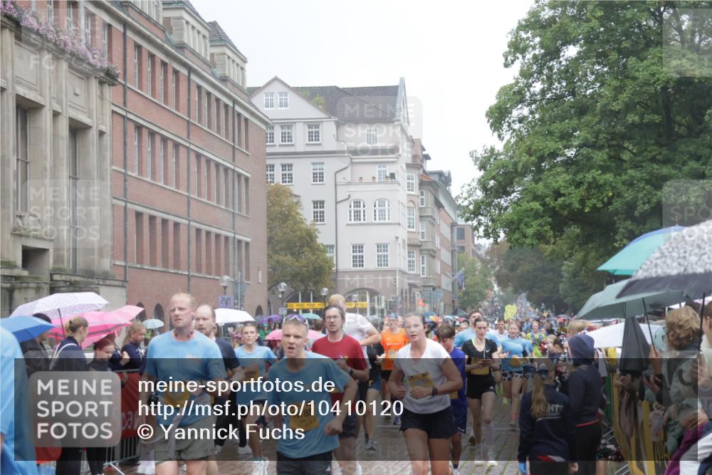 13.09.2026 - Kiel Lauf Yannick Fuchs http://msf.ph/oto/10410120 13.09.2026 10:40:56 Ziel 35, 393, 1342, 1427, 1971, 2499, 2561, 2818, 2898, 3257, 3415, 3464, 3535, 3841, 4131, 4431, 4712, 5043, 5319, 5388, 5509, 6301, 6504, 6793, 7499, 7655, 8246, 8435, 8955, 9268, 11069, 11275, 11833, 11885, 12131, 12474, 12625, 337, 393, 837, 1037, 1123, 1125, 1408, 1422, 1434, 1475, 1603, 1793, 1874, 1985, 2052, 2096, 2844, 2942, 3339, 3524, 5018, 5086, 5473, 5568, 5846, 6100, 6397, 6632, 6635, 6709, 7081, 7499, 7522, 7537 meine-sportfotos.de