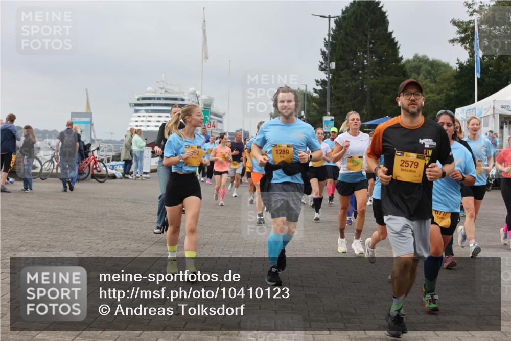 13.09.2026 - Kiel Lauf Andreas Tolksdorf http://msf.ph/oto/10410123 13.09.2026 10:01:21 Kiellinie 52, 34, 38, 1289, 100, 10706, 2579, 6777, 66 meine-sportfotos.de