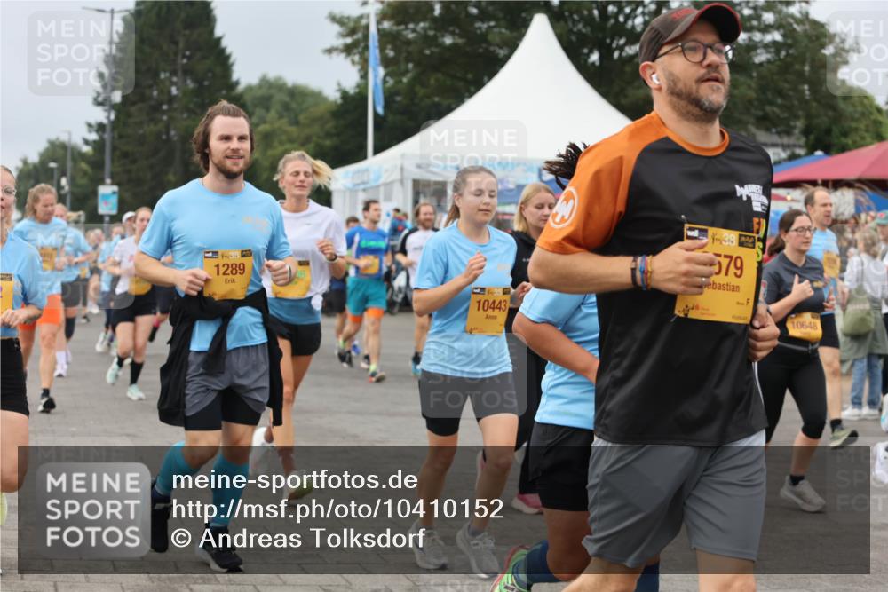 13.09.2026 - Kiel Lauf Andreas Tolksdorf http://msf.ph/oto/10410152 13.09.2026 10:01:22 Kiellinie 39, 1289, 39, 10443, 38, 579, 10648 meine-sportfotos.de