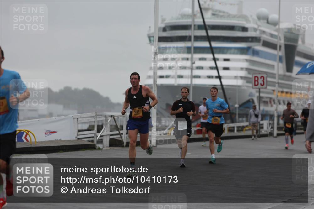 13.09.2026 - Kiel Lauf Andreas Tolksdorf http://msf.ph/oto/10410173 13.09.2026 11:43:04 Kiellinie 33 meine-sportfotos.de