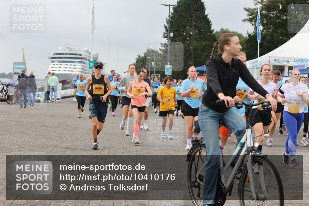 13.09.2026 - Kiel Lauf Andreas Tolksdorf http://msf.ph/oto/10410176 13.09.2026 10:01:24 Kiellinie 10617, 6269, 1008, 34, 842, 1815, 5403 meine-sportfotos.de