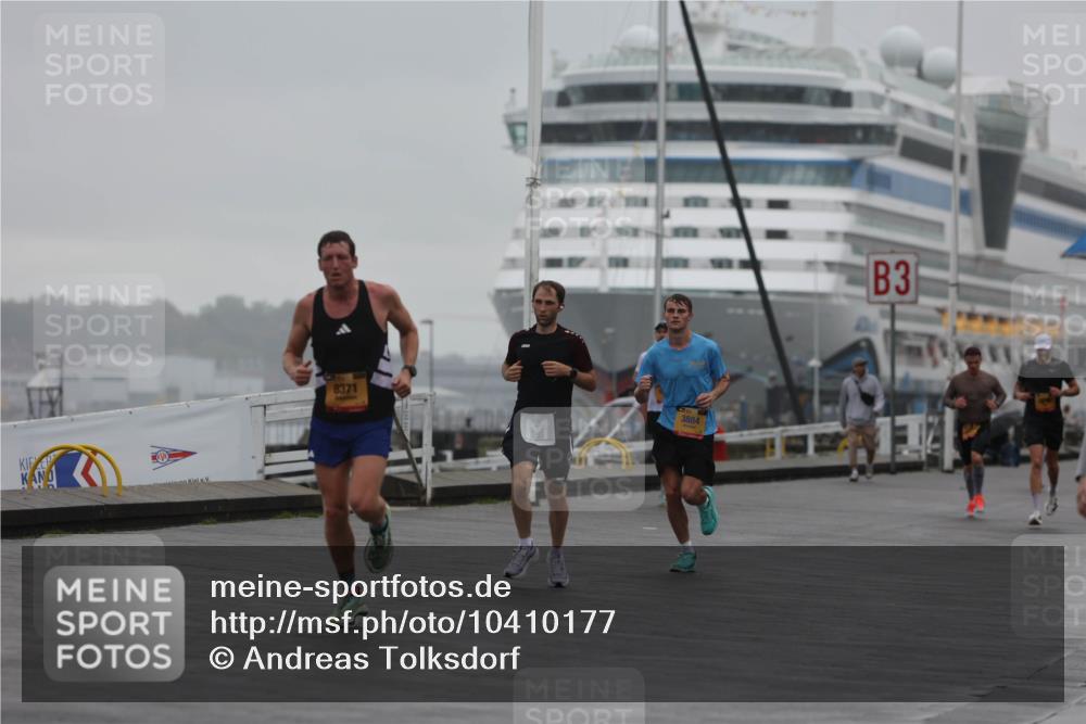 13.09.2026 - Kiel Lauf Andreas Tolksdorf http://msf.ph/oto/10410177 13.09.2026 11:43:04 Kiellinie 8371, 3884, 3 meine-sportfotos.de