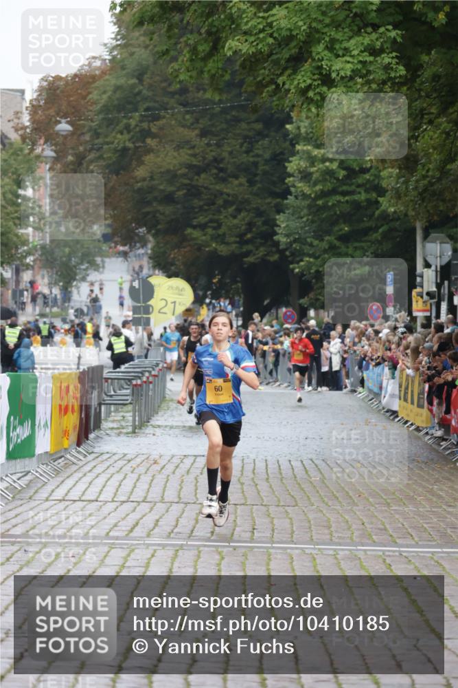 13.09.2026 - Kiel Lauf Yannick Fuchs http://msf.ph/oto/10410185 13.09.2026 09:33:09 Ziel 60, 2162, 3728, 11516, 6682, 7305, 8092, 41, 44, 7958 meine-sportfotos.de