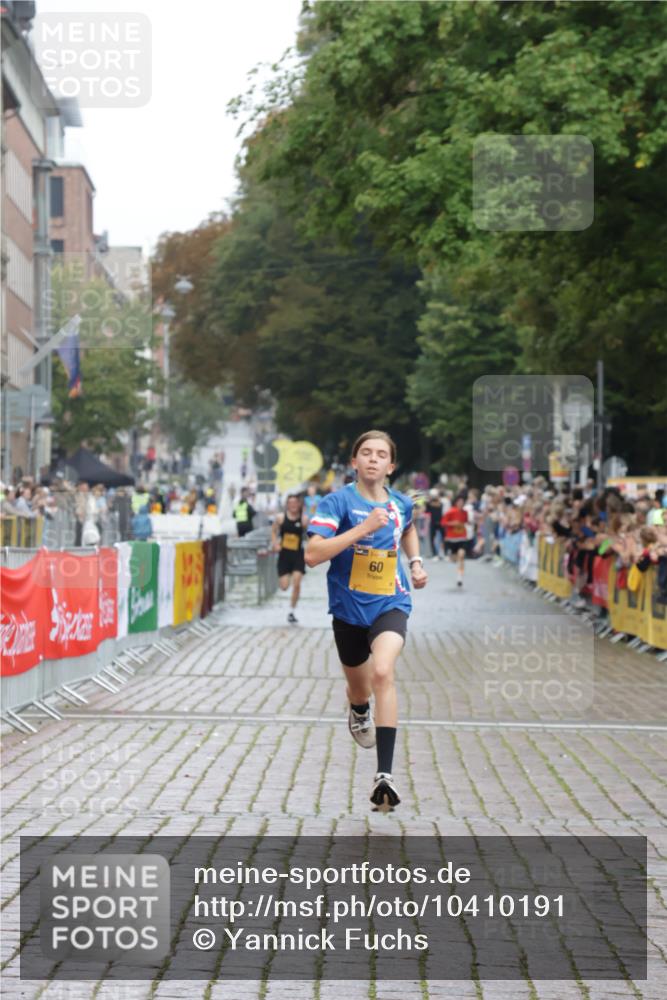 13.09.2026 - Kiel Lauf Yannick Fuchs http://msf.ph/oto/10410191 13.09.2026 09:33:12 Ziel 60, 2162, 3728, 11516, 6682, 7305, 8092, 44, 7958 meine-sportfotos.de