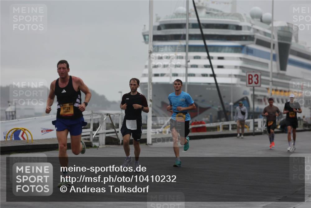 13.09.2026 - Kiel Lauf Andreas Tolksdorf http://msf.ph/oto/10410232 13.09.2026 11:43:05 Kiellinie 8371, 3, 3884, 11 meine-sportfotos.de
