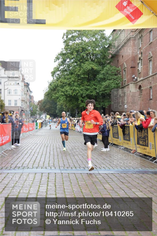 13.09.2026 - Kiel Lauf Yannick Fuchs http://msf.ph/oto/10410265 13.09.2026 09:33:27 Ziel 6682, 7305, 8092, 60, 2162, 11516, 1246, 6681, 10404, 12831, 3728 meine-sportfotos.de