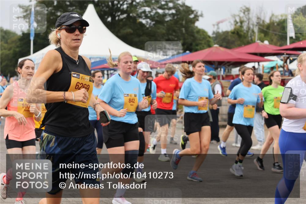 13.09.2026 - Kiel Lauf Andreas Tolksdorf http://msf.ph/oto/10410273 13.09.2026 10:01:27 Kiellinie 100, 38, 6269, 4, 1, 842 meine-sportfotos.de