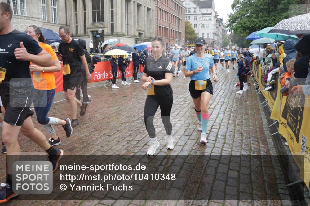 13.09.2026 - Kiel Lauf Yannick Fuchs http://msf.ph/oto/10410348 13.09.2026 10:41:08 Ziel 973, 1781, 2825, 2892, 2898, 3464, 3952, 4286, 4527, 4624, 4662, 4691, 4797, 5319, 5509, 5916, 6340, 6461, 6565, 6654, 7405, 7615, 8246, 9349, 9527, 9539, 10680, 10794, 11526, 11632, 11833, 11885, 12035, 12494, 35, 337, 393, 837, 1037, 1342, 1427, 1603, 1971, 1985, 2052, 2096, 2499, 2561, 2818, 3257, 3339, 3415, 3524, 3535, 3841, 4131, 4431, 4712, 5043, 5086, 5319, 5388, 5509, 6301, 6397, 6504, 6632, 6635, 6709, 6793, 7499, 7537, 7655, 8955, 849, 1985, 3339, 5086, 6632 meine-sportfotos.de