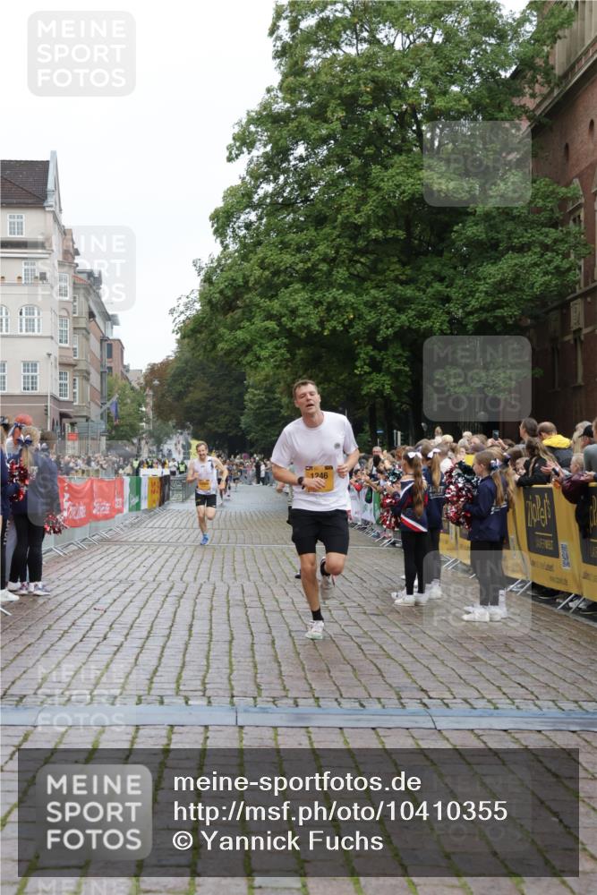 13.09.2026 - Kiel Lauf Yannick Fuchs http://msf.ph/oto/10410355 13.09.2026 09:33:46 Ziel 1246, 6681, 10069, 12831, 60, 6682, 7305, 8092, 10404, 12831, 5040, 7588, 10864, 11791, 60 meine-sportfotos.de