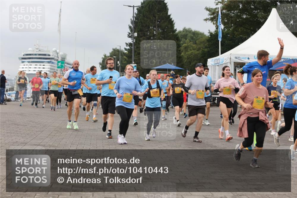13.09.2026 - Kiel Lauf Andreas Tolksdorf http://msf.ph/oto/10410443 13.09.2026 10:01:32 Kiellinie 34, 3508, 8238, 9684, 1910, 7066, 5627, 10813 meine-sportfotos.de