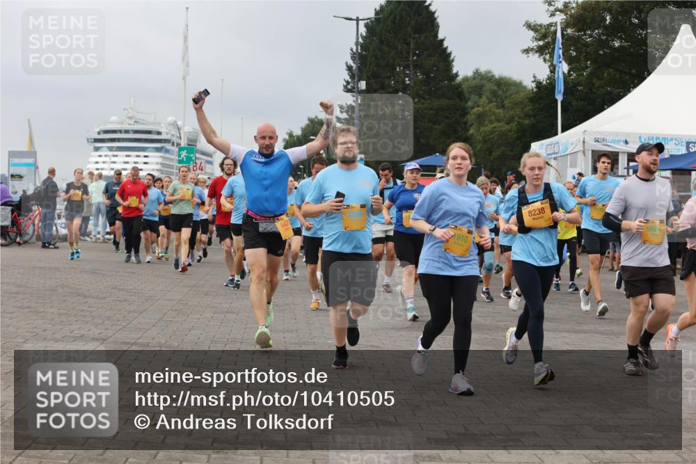 13.09.2026 - Kiel Lauf Andreas Tolksdorf http://msf.ph/oto/10410505 13.09.2026 10:01:33 Kiellinie 84, 910, 8238, 9684 meine-sportfotos.de