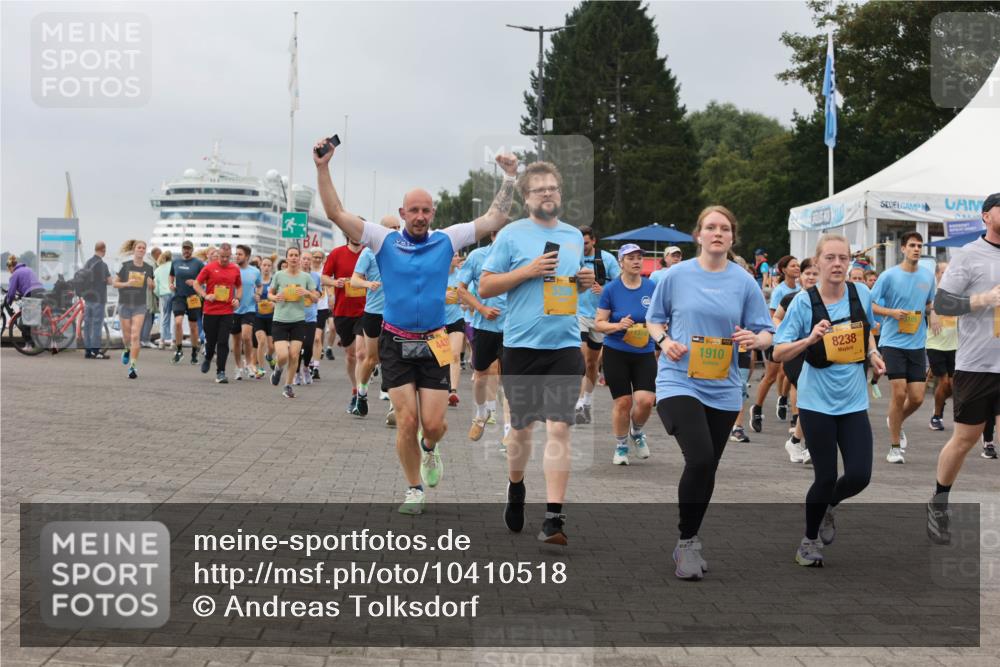 13.09.2026 - Kiel Lauf Andreas Tolksdorf http://msf.ph/oto/10410518 13.09.2026 10:01:33 Kiellinie 84, 4431, 1370, 38, 1910, 8238 meine-sportfotos.de