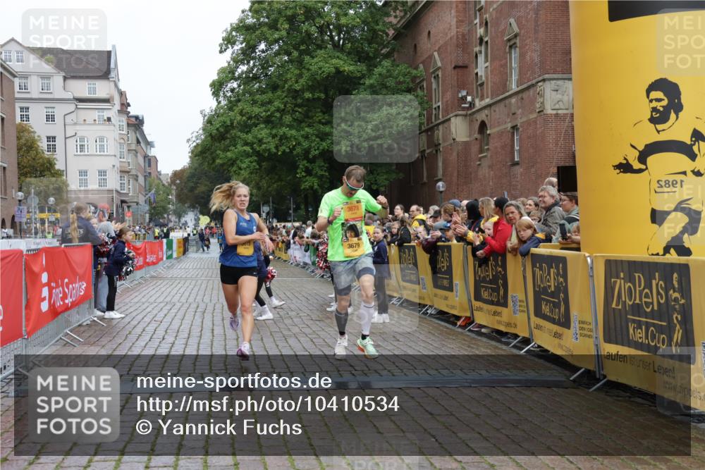 13.09.2026 - Kiel Lauf Yannick Fuchs http://msf.ph/oto/10410534 13.09.2026 09:34:29 Ziel 3679, 5332, 5815, 7743, 5040, 7588, 10864, 11791, 12278, 7588, 10069, 10864 meine-sportfotos.de