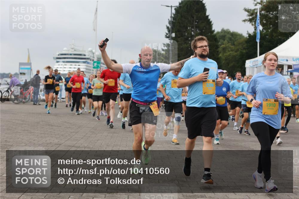 13.09.2026 - Kiel Lauf Andreas Tolksdorf http://msf.ph/oto/10410560 13.09.2026 10:01:34 Kiellinie 11910, 443, 350, 39, 3399, 1370, 38, 1910 meine-sportfotos.de