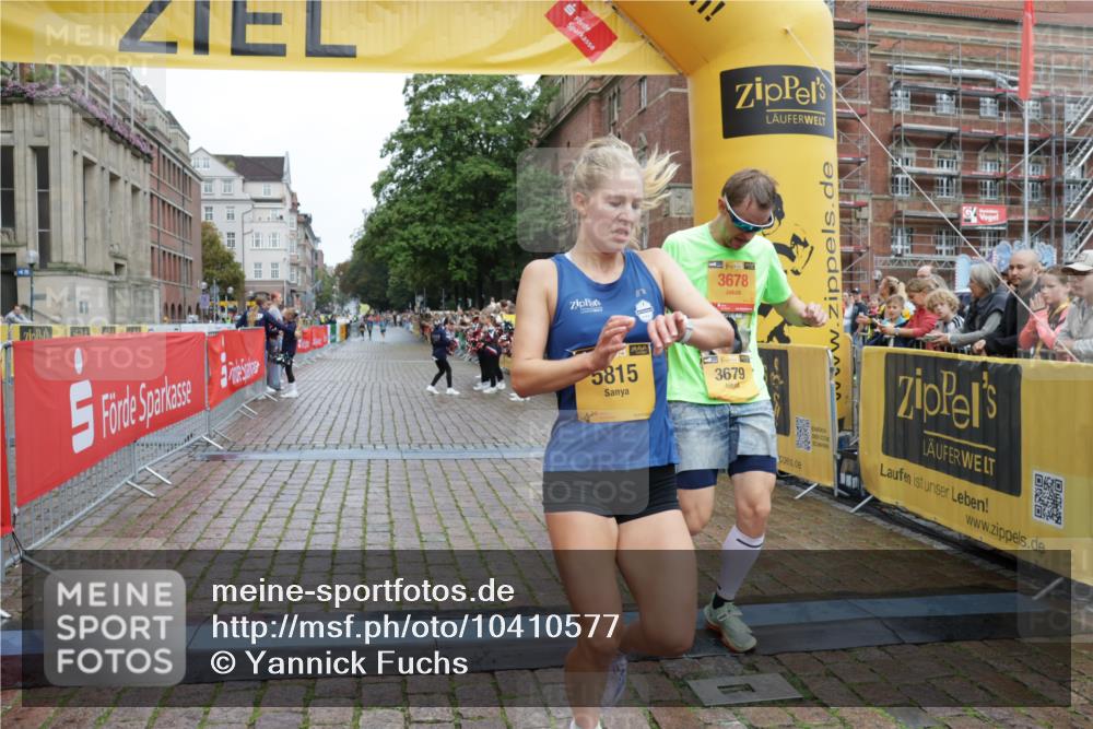 13.09.2026 - Kiel Lauf Yannick Fuchs http://msf.ph/oto/10410577 13.09.2026 09:34:30 Ziel 3679, 5332, 5815, 7743, 5040, 5332, 10864, 11791, 12278, 7588, 10069, 10864 meine-sportfotos.de