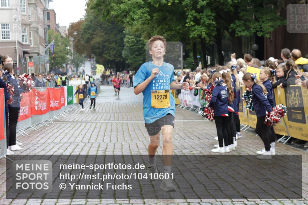 13.09.2026 - Kiel Lauf Yannick Fuchs http://msf.ph/oto/10410601 13.09.2026 09:34:41 Ziel 12278, 3679, 5332, 5815, 7743, 3168, 4361, 10461, 11719, 5040, 11791 meine-sportfotos.de