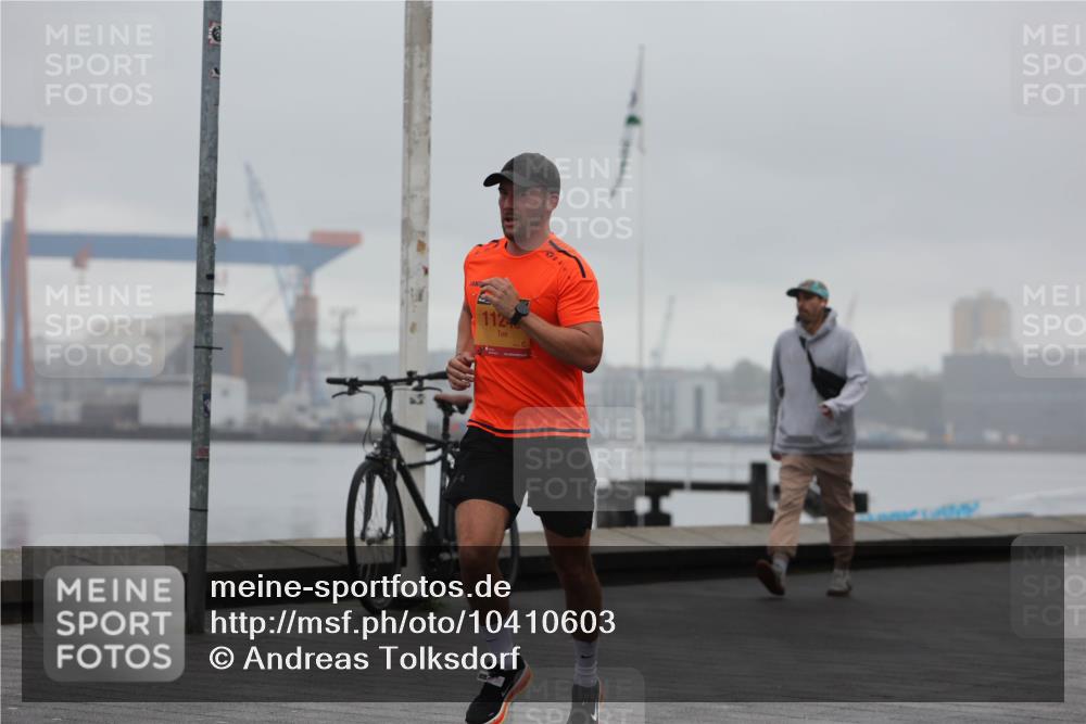 13.09.2026 - Kiel Lauf Andreas Tolksdorf http://msf.ph/oto/10410603 13.09.2026 11:43:35 Kiellinie 112 meine-sportfotos.de
