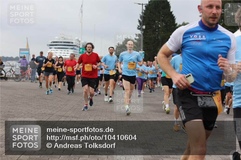 13.09.2026 - Kiel Lauf Andreas Tolksdorf http://msf.ph/oto/10410604 13.09.2026 10:01:35 Kiellinie 11910, 11098 meine-sportfotos.de