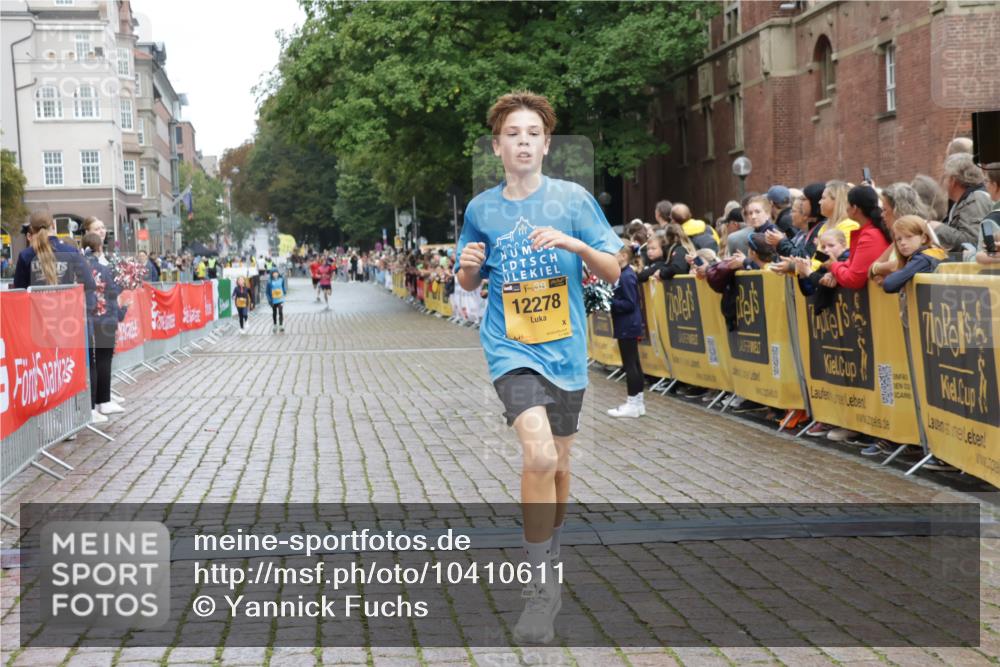 13.09.2026 - Kiel Lauf Yannick Fuchs http://msf.ph/oto/10410611 13.09.2026 09:34:42 Ziel 12278, 3679, 5332, 5815, 7743, 3168, 4361, 10461, 11719, 5040, 11791 meine-sportfotos.de