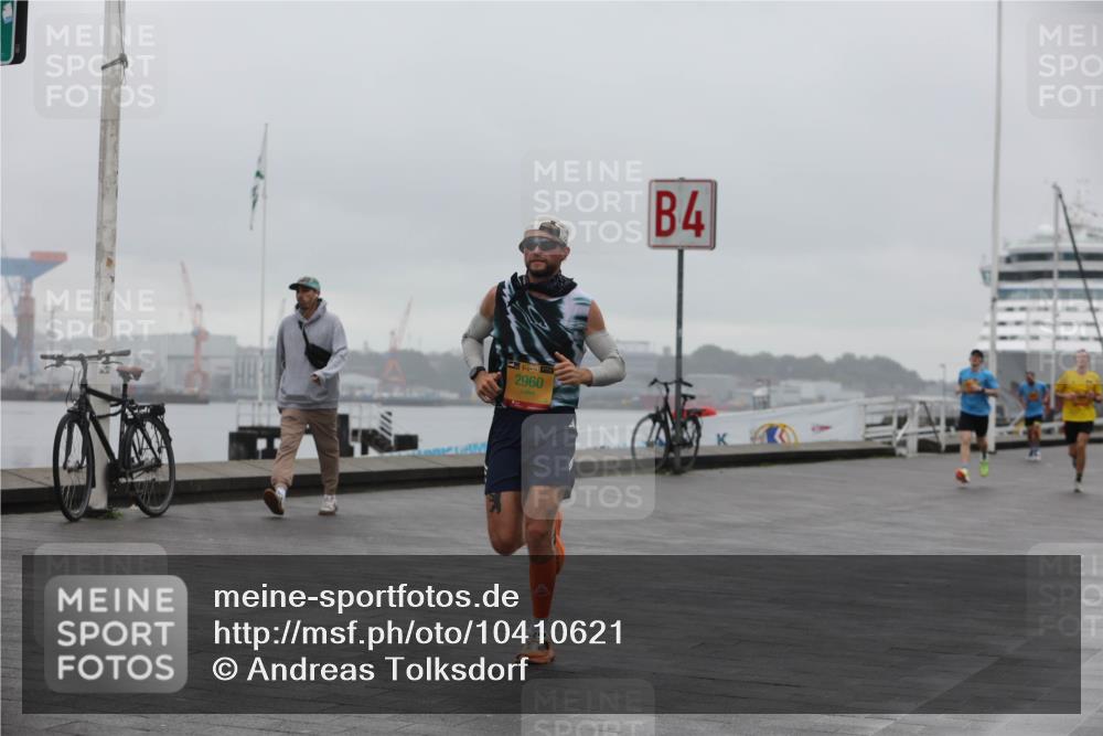 13.09.2026 - Kiel Lauf Andreas Tolksdorf http://msf.ph/oto/10410621 13.09.2026 11:43:36 Kiellinie 39, 2960, 4 meine-sportfotos.de