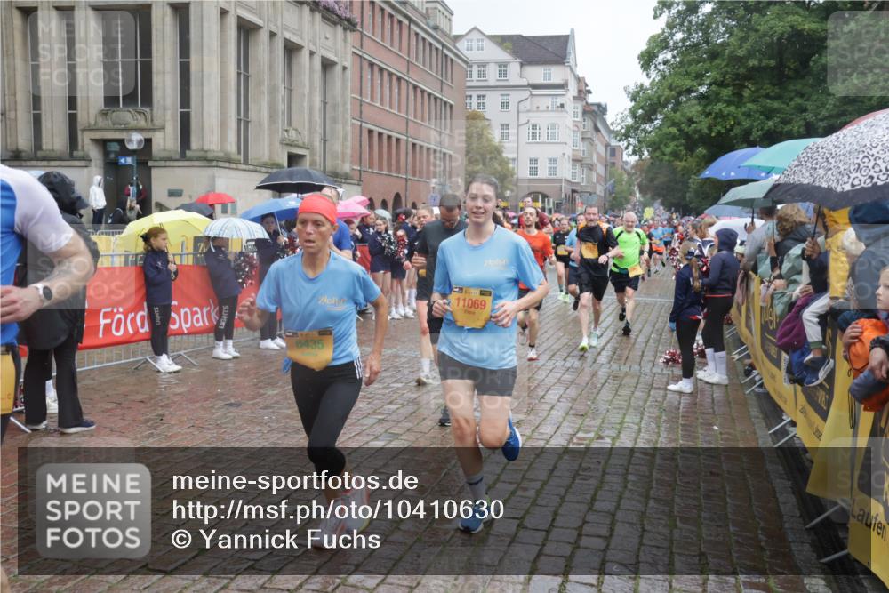 13.09.2026 - Kiel Lauf Yannick Fuchs http://msf.ph/oto/10410630 13.09.2026 10:41:24 Ziel 67, 827, 849, 1494, 1704, 1785, 1933, 2388, 2531, 2647, 3363, 3960, 4062, 4436, 4732, 4976, 5335, 5726, 5753, 5839, 6993, 8155, 9398, 9455, 9947, 10066, 10307, 10739, 10867, 10883, 11228, 11333, 11813, 12034, 12039, 35, 973, 1342, 1427, 1781, 1971, 2499, 2561, 2818, 2825, 2892, 2898, 3257, 3464, 3535, 3952, 4131, 4286, 4431, 4527, 4624, 4662, 4691, 4712, 4797, 5043, 5319, 5388, 5509, 5916, 6340, 6461, 6504, 6565, 6654, 7405, 7615, 7655, 8246, 8955, 9349 meine-sportfotos.de