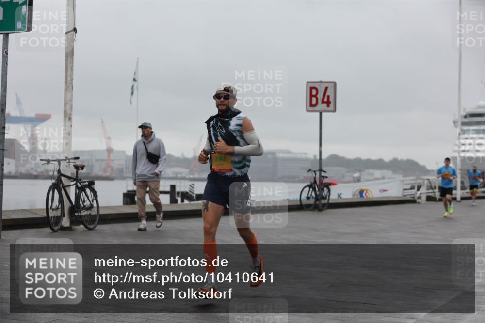 13.09.2026 - Kiel Lauf Andreas Tolksdorf http://msf.ph/oto/10410641 13.09.2026 11:43:36 Kiellinie 2960, 4 meine-sportfotos.de