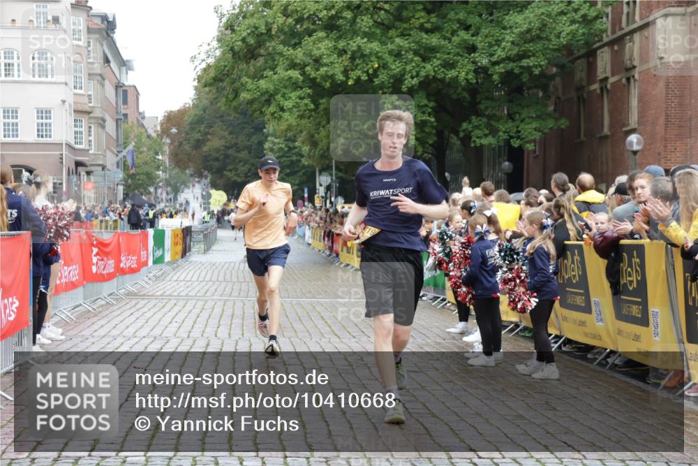 13.09.2026 - Kiel Lauf Yannick Fuchs http://msf.ph/oto/10410668 13.09.2026 09:35:02 Ziel 3168, 3766, 4361, 7414, 9380, 11719, 10461, 12278, 2761, 4638, 11904, 12484, 12832, 3679, 5332, 5815, 7743 meine-sportfotos.de