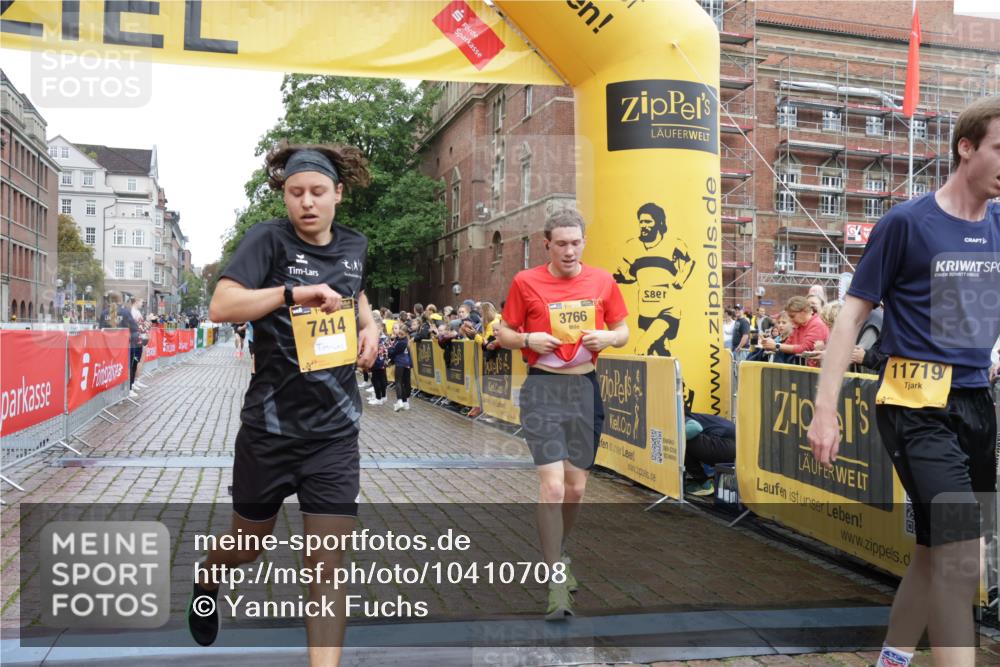 13.09.2026 - Kiel Lauf Yannick Fuchs http://msf.ph/oto/10410708 13.09.2026 09:35:07 Ziel 3766, 4361, 7414, 9380, 11719, 11904, 12484, 3168, 10461, 12278, 2761, 4638, 12832, 3679, 5815 meine-sportfotos.de