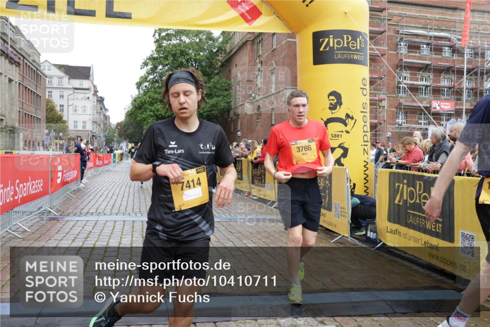 13.09.2026 - Kiel Lauf Yannick Fuchs http://msf.ph/oto/10410711 13.09.2026 09:35:07 Ziel 3766, 4361, 7414, 9380, 11719, 11904, 12484, 3168, 10461, 12278, 2761, 4638, 12832, 3679, 5815 meine-sportfotos.de