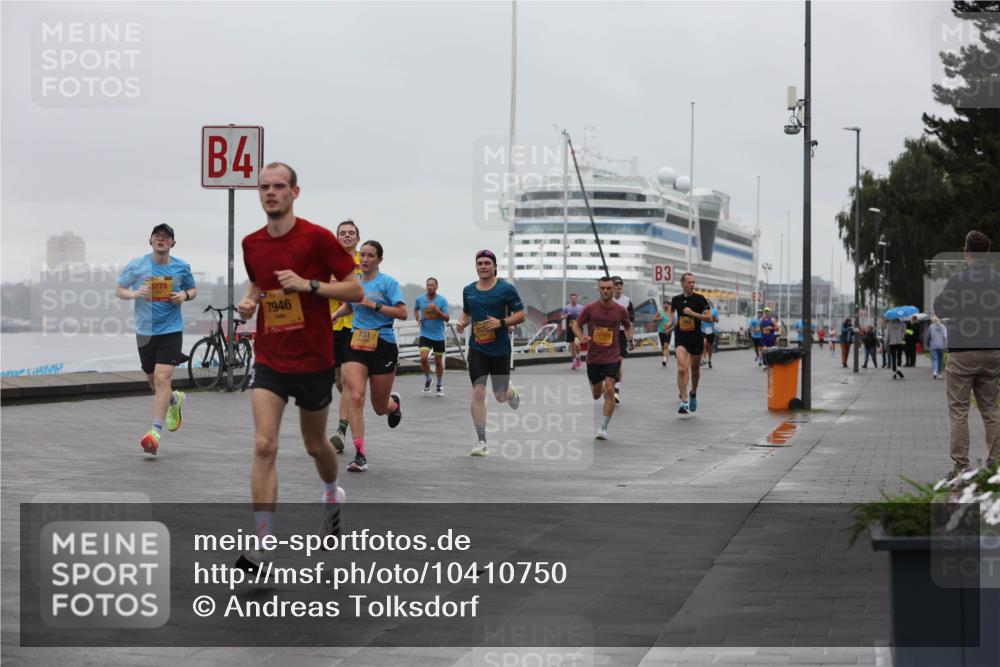 13.09.2026 - Kiel Lauf Andreas Tolksdorf http://msf.ph/oto/10410750 13.09.2026 11:43:41 Kiellinie 3774, 4, 7946, 731, 3 meine-sportfotos.de