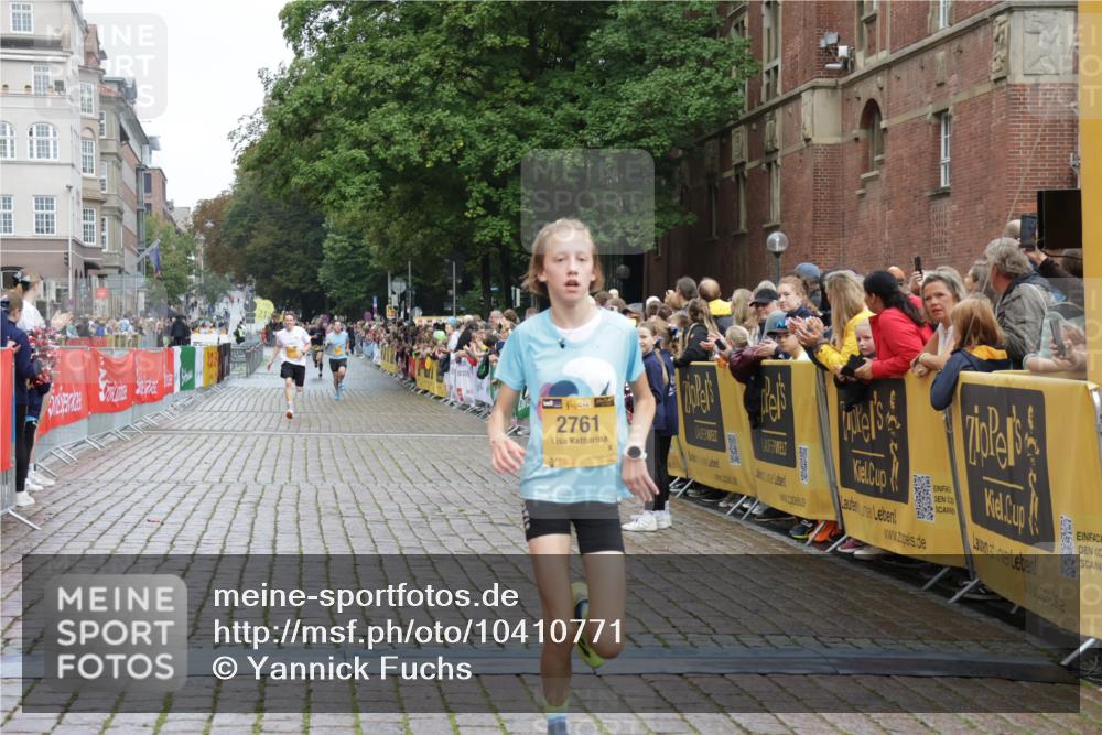 13.09.2026 - Kiel Lauf Yannick Fuchs http://msf.ph/oto/10410771 13.09.2026 09:35:15 Ziel 2761, 9380, 11904, 12484, 12832, 3168, 3766, 4361, 7414, 10461, 11719, 4589, 4638, 12278 meine-sportfotos.de