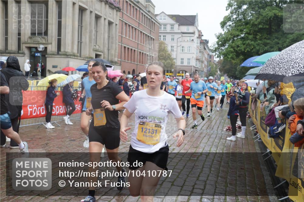 13.09.2026 - Kiel Lauf Yannick Fuchs http://msf.ph/oto/10410787 13.09.2026 10:41:31 Ziel 67, 604, 827, 849, 1183, 1241, 1494, 1933, 2388, 2531, 2532, 2647, 3329, 3960, 4062, 4732, 4976, 5058, 5335, 5726, 6993, 9455, 9567, 10307, 10579, 10739, 10867, 11333, 11586, 11813, 12034, 12039, 973, 1704, 1781, 1785, 2388, 2825, 2892, 2898, 3363, 3464, 3952, 4286, 4436, 4527, 4624, 4662, 4691, 4732, 4797, 5319, 5388, 5509, 5753, 5839, 5916, 6340, 6461, 6565, 6654, 7405, 7615, 8155, 8246, 8955, 9349, 9398, 9947, 10066 meine-sportfotos.de