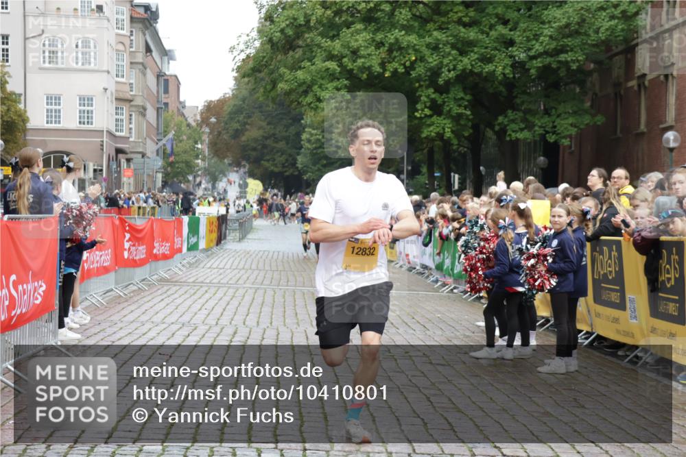 13.09.2026 - Kiel Lauf Yannick Fuchs http://msf.ph/oto/10410801 13.09.2026 09:35:19 Ziel 2761, 4638, 11904, 12484, 12832, 3168, 3766, 4361, 7414, 9380, 10461, 11719, 4589, 12278 meine-sportfotos.de