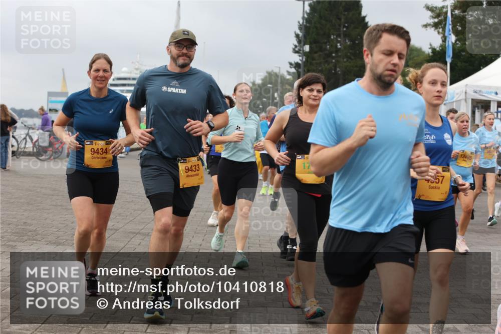 13.09.2026 - Kiel Lauf Andreas Tolksdorf http://msf.ph/oto/10410818 13.09.2026 10:01:42 Kiellinie 38, 9434, 38, 9433, 12465, 5675, 57 meine-sportfotos.de