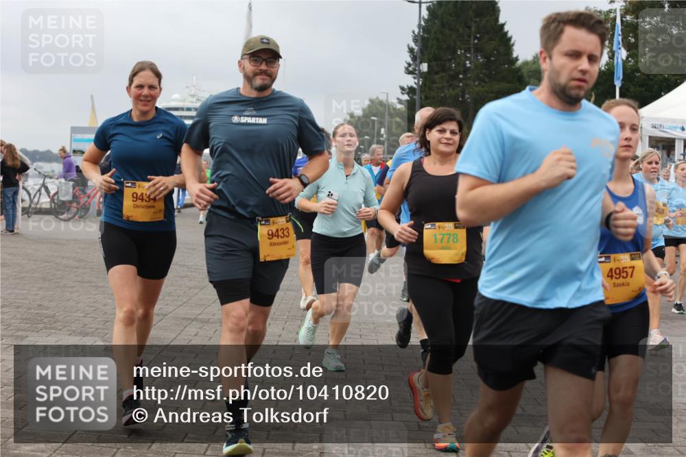 13.09.2026 - Kiel Lauf Andreas Tolksdorf http://msf.ph/oto/10410820 13.09.2026 10:01:42 Kiellinie 3, 9434, 39, 9433, 38, 1778, 4957, 465 meine-sportfotos.de
